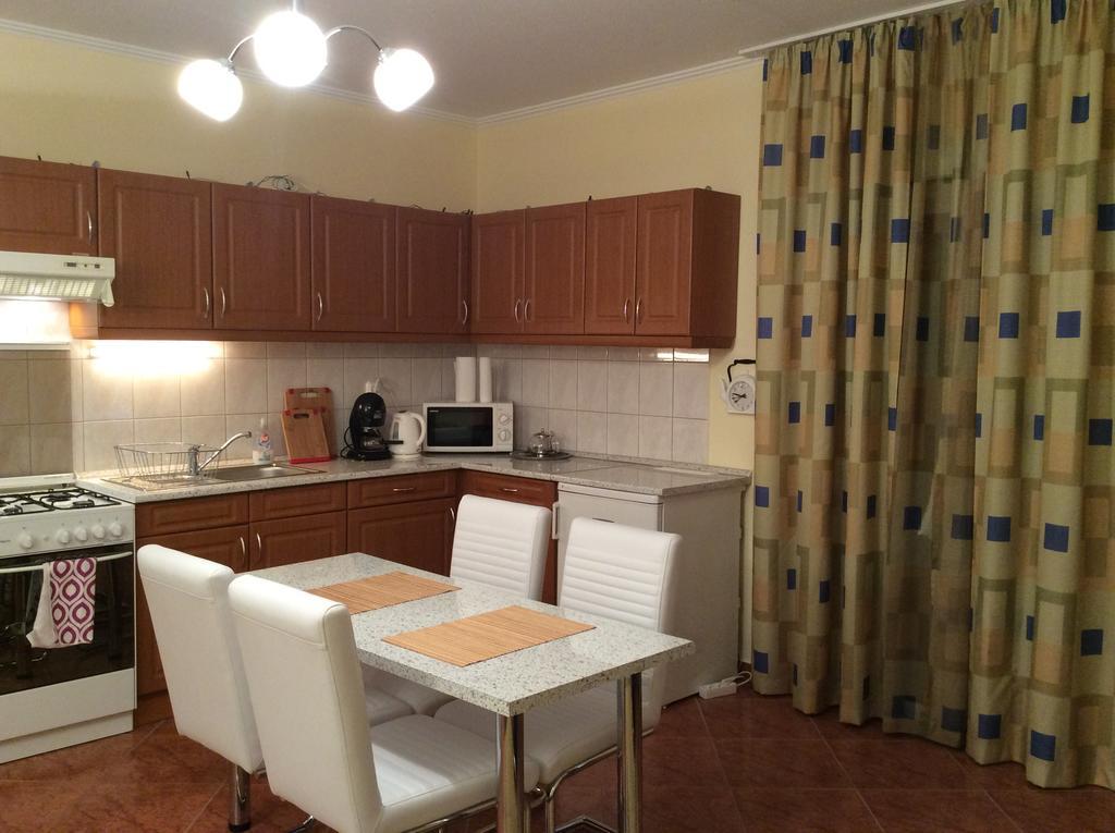 Rehab Apartment Heviz Bilik gambar